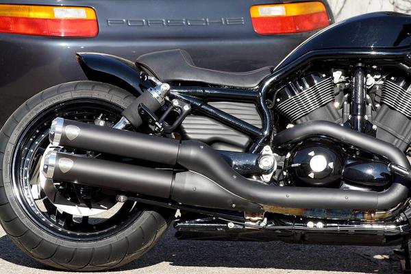 PENZL AUSPUFFANLAGE FÜR - V-Rod 10th Anniversary Edition (VRSCDX ANV) - Harley-Davidson - Alle Motoren - Baujahr 2012 PENZL AUSPUFFANLAGE FÜR - V-Rod 10th Anniversary Edition (VRSCDX ANV) - Harley-Davidson - Alle Motoren - Baujahr 2012