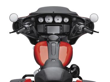 Batwing Reach Lenker schwarz Harley-Davidson®  für Electra Glide® von '09 bis '24, Street Glide® (außer FLHXSE von '23 bis '24 und FLHX ab '24), Ultra Limited™ (außer FLHTK von '10 bis '13) und Trike-Modelle von '09 bis '23