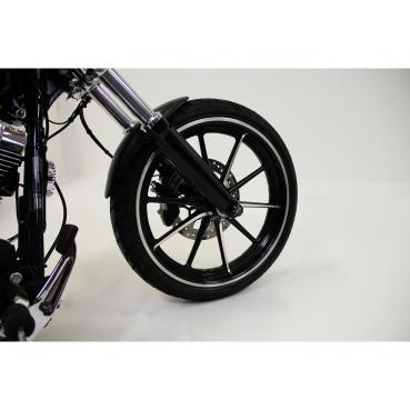 Cult-Werk Frontfender ''Custom V1''. mattschwarz – 13-17 (NU) FXSB Breakout; 18-19 FXBR (NU) Breakout 107; 18-22 (NU) FXBRS Breakout 114; 23-24 FXBR Breakout 117