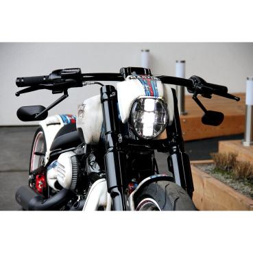 Cult-Werk FXBR Scheinwerfermaske ''V-Rod style''. glänzend schwarz – Softail: 18-19 FXBR Breakout 107; 18-22 FXBRS Breakout 114; 23-24 FXBR Breakout 117 (NU)