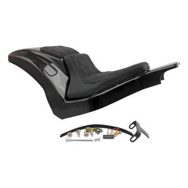 Cult-Werk Softail wide fender Set ''Racing''. 2-up Sitzbank – 18-26 Softail Fat Boy: 18-20 (NU) FLFB Fat Boy 107; 20-24 (NU) FLFBS Fat Boy 114; 25-26 FLFB Fat Boy 117