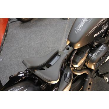 Cult-Werk solo Sitzbank Set ''Old School'' – 04-22 XL Sportster (NU)