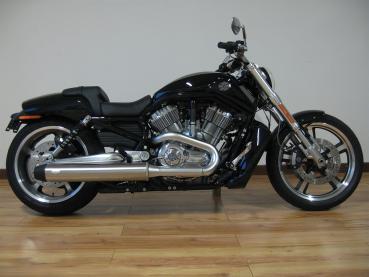 MCJ - 2 IN 2 Ovale in Schwarz oder Chrome mit abgeschrägten Endkappen - V-ROD MUSCLE