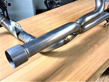 Hochleistungs Krümmeranlage in Edelstahl Handgefertigt mit Schweissnaht Optik für Harley Davidson Tri Glide FLRT Freewheeler Trike Bj. 2017 bis 2023 - 2/1/2 M8 XXX Hi-Output Stainless Steel Head Pipe Krümmer