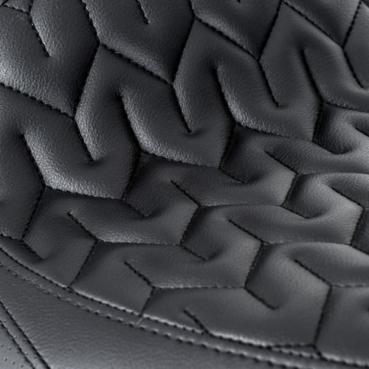 Killer Custom, solo seat 'Godzilla'. Black