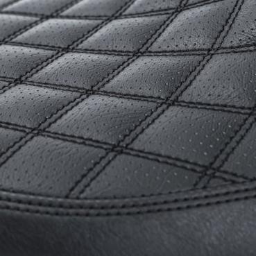 Killer Custom, solo seat 'Diamond'. Black