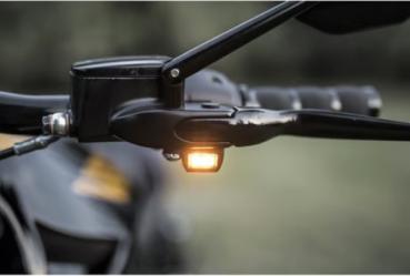 Killer Custom "Turbo" LED turn signals. Black
