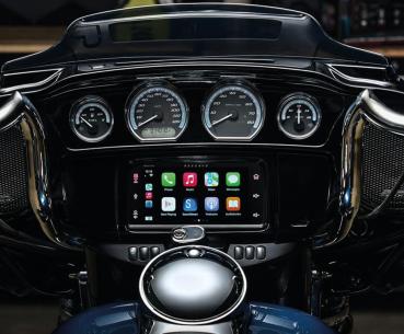 Soundstream Reserve CarPlay Radio - passend für   Für Touring und Trike ab 2014 als Ersatz für das serienmässige Harley 4.3 und GT Audio Muss mit Plug-N-Play Steuermodul CARPlay770246 verwendet werden