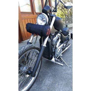 Helm Guard - Schützt Helm und Jacke