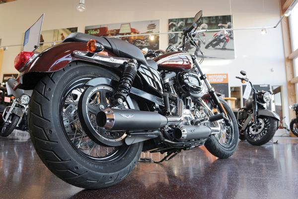 PENZL AUSPUFFANLAGE FÜR - Harley-Davidson - 883 (XL883) - Motor 883 - Baujahr 1986 bis 2016 - mit manuelle oder elektronische Steuerung