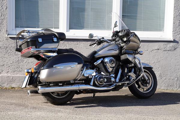PENZL ANLAGE FÜR - Kawasaki® - Tourer - VN 1700 li./re. -  Baujahr 2009 bis 2015 - nur mit manuelle Steuerung - Endtöpfe 100Ø