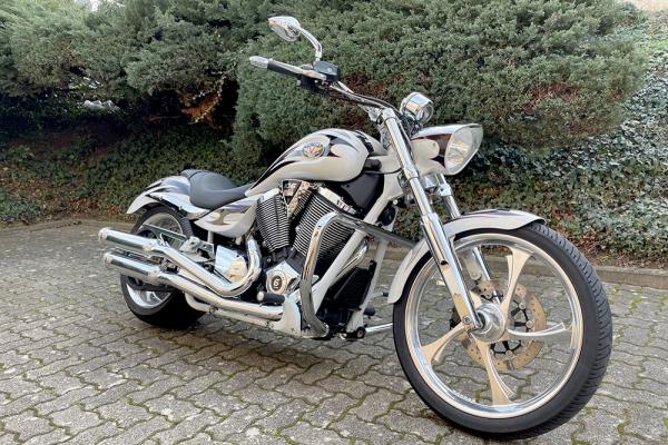 PENZL AUSPUFFANLAGE FÜR - Victory® - Ness Jackpot - Baujahr 2007 bis 2016 - nur mit manuelle Steuerung