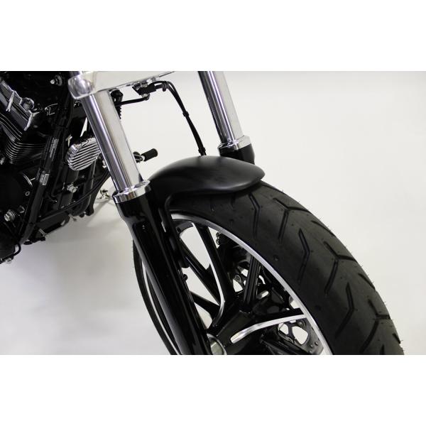 Cult-Werk Frontfender ''Custom V1''. mattschwarz – 13-17 (NU) FXSB Breakout; 18-19 FXBR (NU) Breakout 107; 18-22 (NU) FXBRS Breakout 114; 23-24 FXBR Breakout 117