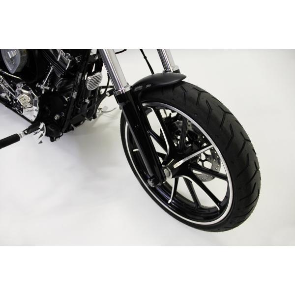 Cult-Werk Frontfender ''Custom V2''. mattschwarz – 13-17 (NU) FXSB Breakout; 18-19 FXBR (NU) Breakout 107; 18-22 (NU) FXBRS Breakout 114; 23-24 FXBR Breakout 117