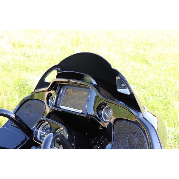 Cult-Werk windshield ''Racing''. glänzend schwarz – 15-23 FLTR (excl