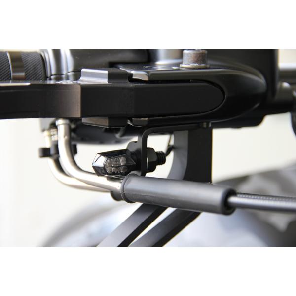 Cult-Werk vorne Blinker brackets – 08-17 Softail; 07-17 Dyna; 10-17 V-Rod; 15-20 XG500/750 Street (NU)