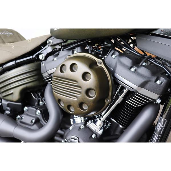 Cult-Werk Luftfilter Abdeckung. Slotted, paintable finish – 18-24 Softail with 107" engine with round OEM air cleaner (NU)