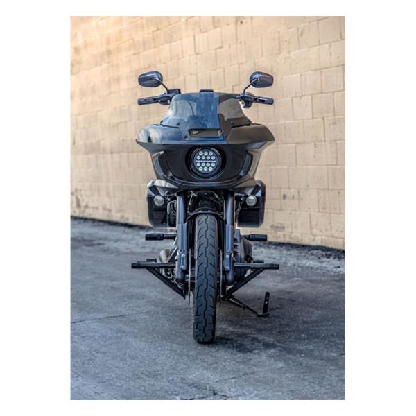 BURLY BRAWLER STURZBÜGEL-KIT M8 SOFTAIL. VORNE. SCHWARZ Für  18-24 Softail when equipped with mid-controls (excl. FXBB, FXDRS with OEM exhaust): 21-24 FLFBS Fat Boy 114; 21-22 FLHC Heritage Classic 107; 21-24 FLHCS Heritage Classic 114; 2024 FLI Revival 1