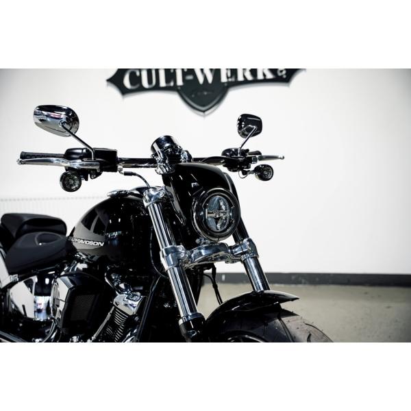Cult-Werk FXBR Scheinwerfermaske ''V-Rod style''. glänzend schwarz – 25-26 FXBR Breakout 117