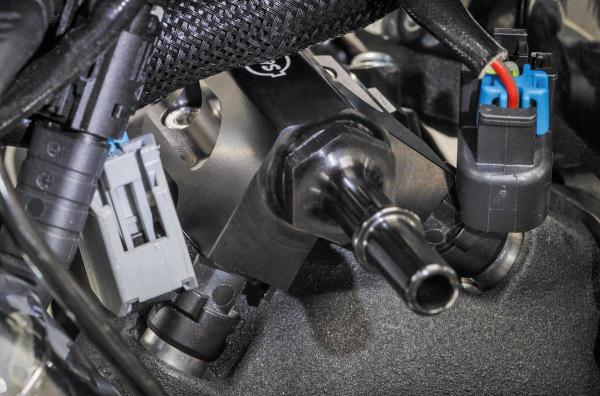 S&S BILLET M8 KRAFTSTOFFVERTEILER
