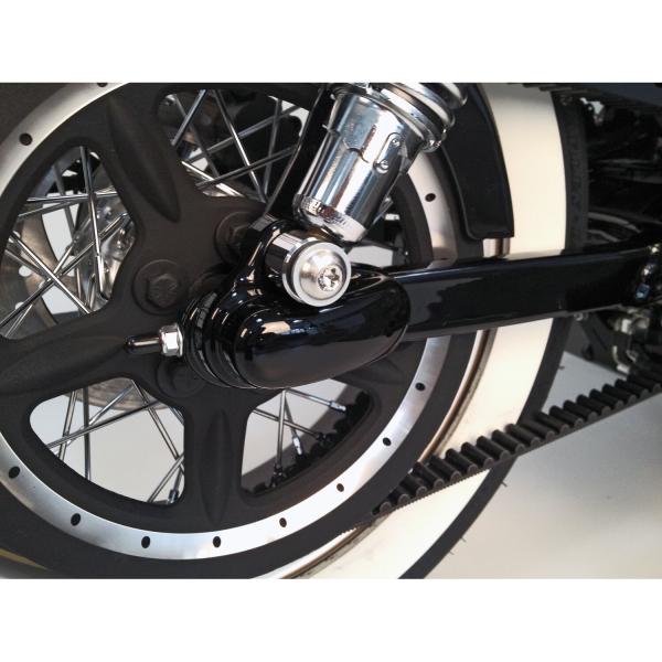 Cult-Werk hinten axle Abdeckungsset. glänzend schwarz – 04-22 XL Sportster (NU)