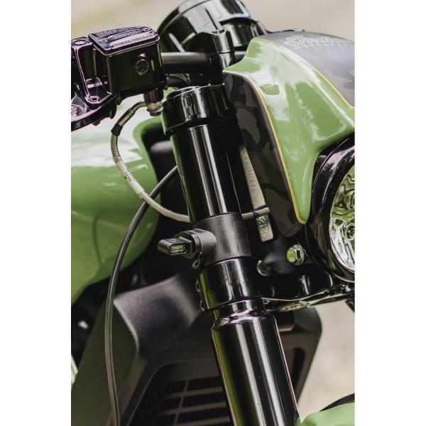 Cult-Werk ''Shorty'' vorne Blinker kit. schwarz – 15-24 Indian Scout
