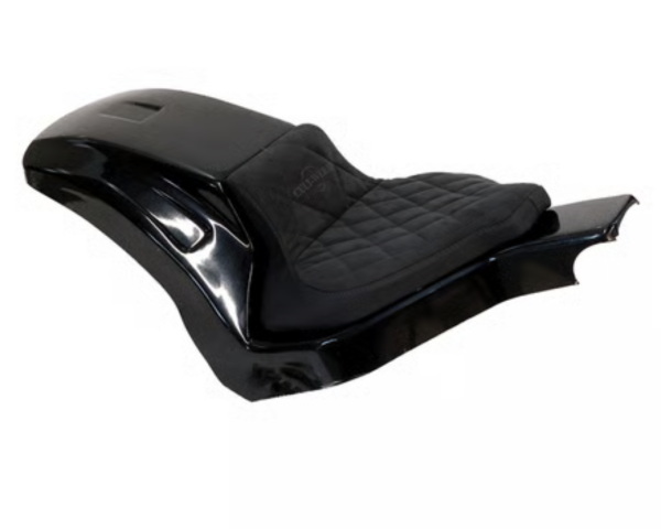 Cult-Werk Softail wide fender Set ''Racing''. Solo Sitzbank – 18-26 Softail Breakout: 18-20 (NU) FXBR Breakout 107; 18-22 FXBRS (NU) Breakout 114; 23-26 FXBR Breakout 117