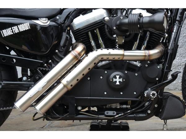 BSL Exhaust Firestarter Midcontrol Exhaust System , Raw Hole Heat Shield, Polished Smooth End Cap, Outline 2,5"- BSL Auspuffanlage für Harley Davidson 04-16 Sportster