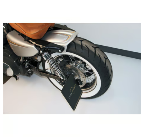 Cult-Werk, seitliche Kennzeichenhalterung, schwarz. Deutschland für Harley-Davidson® Sporster Xl 57-22