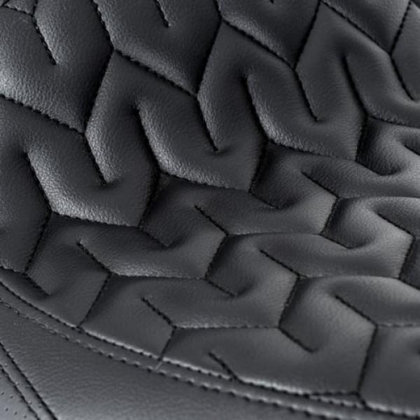 Killer Custom, solo seat 'Godzilla'. Black