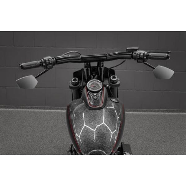 Killer Custom, 'Back Saver' Raked T-Bar Mega Lenker 4" – 2073–2024 · H-D mit 3.5" riser mount hole spacing (ausgenommen hydraulic clutch models)