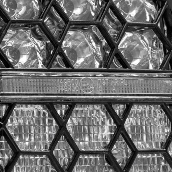 Killer Custom, Honeycomb 5.75" LED ECE headlamp