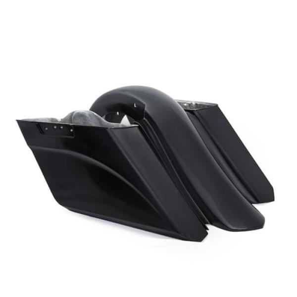 Killer Custom, stretched saddlebag &  Rear fender kit
