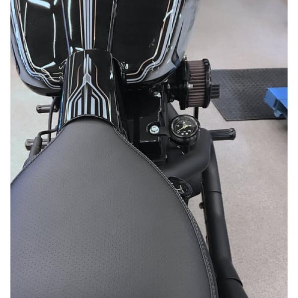 Killer Custom, M8 air ride gauge kit. schwarz face gauge. 4mm – 2018–2026 · Softail; 17-26 Touring. Models mit any air ride suspension system