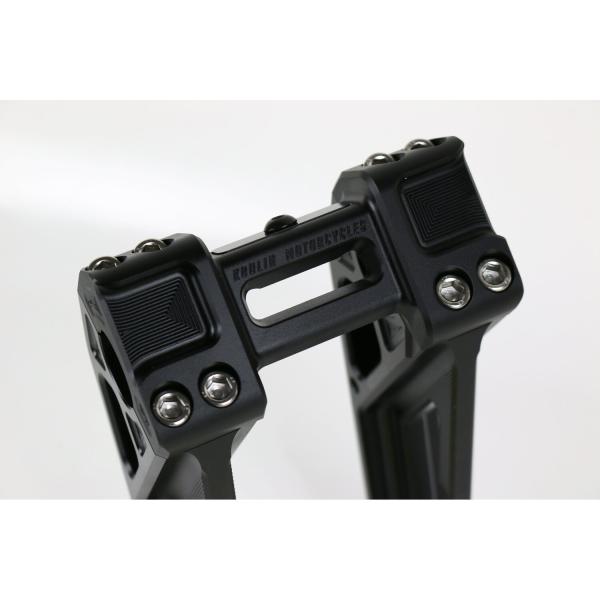 Kodlin universell Fastback Riser 10". Schwarz | Passend: Alle H-D mit 1"handlebar clamp area und 3.5" riser mount spacing