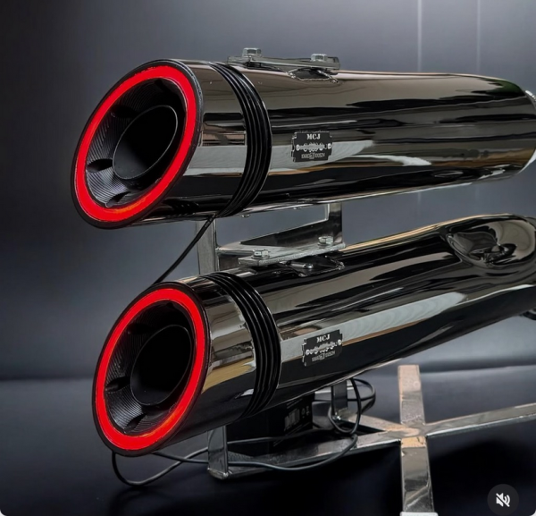 MCJ - 2 in 2 Black Nickel in 120 Durchmesser Endkappe B073 oder B080 mit 3 Punkt Motorschalter Elektrisch  - FÜR TOURING , Street Glide , Road Glide , Road King AB BJ. 2021