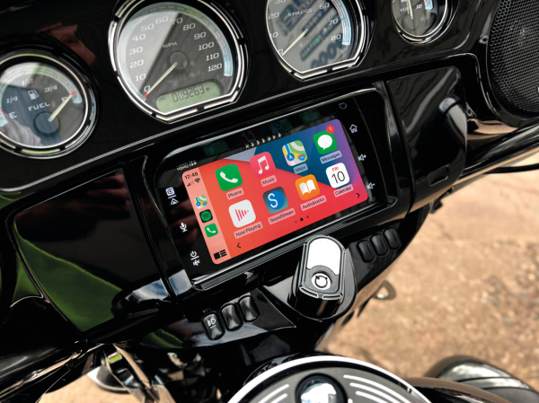 Soundstream Reserve CarPlay Radio - passend für   Für Touring und Trike ab 2014 als Ersatz für das serienmässige Harley 4.3 und GT Audio Muss mit Plug-N-Play Steuermodul CARPlay770246 verwendet werden
