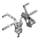 Rick’s Motorcycles – vorverlegte Fußrastenanlage. AK47. +2". poliert – 84-99 Softail (NU)