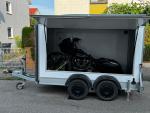 Motorradanhänger Mieten geschlossen Anhängerverleih in Stuttgart / Ludwigsburg bei Choppers n Partys